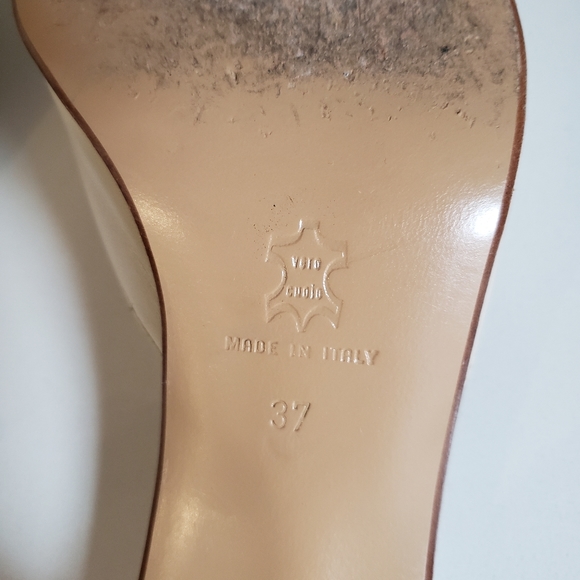 Leather Slip-on Heels - Picture 6 of 10